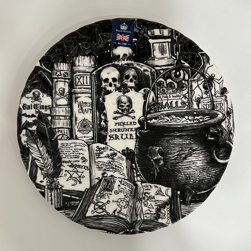 Royal Wessex Halloween Potions, Pickled Skunk, Plates SET of 18